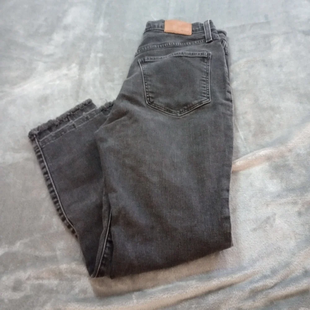 Madewell The Momjean Raney Wash Knee Rip Edition Womens 27 x 24 Black High Rise